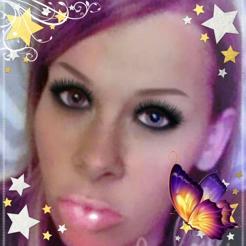 Meet your Posher, Stephanie